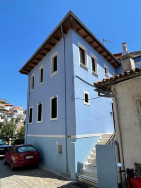 Old town studio with balcony